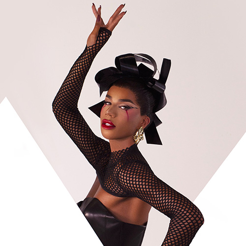 Naomi_Smalls